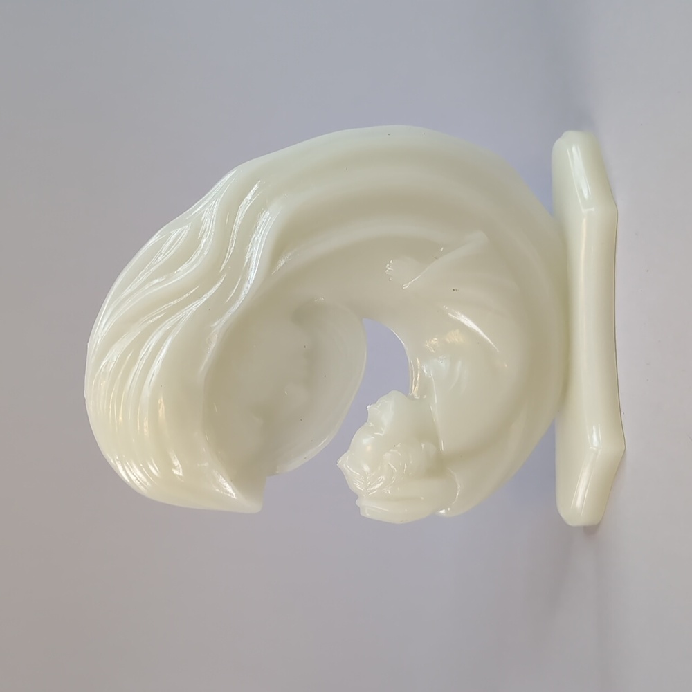 Phosphorescent Glow in the Dark Madonna and Child Statue Profile